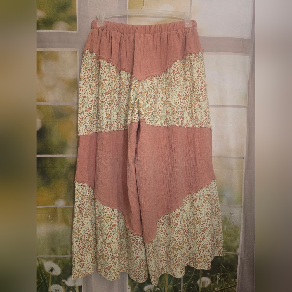 Floral Patchwork Wide Leg Pants – Drawstring Waist – NWOT 30-36" Waist - Cotton - Picture 4 of 8